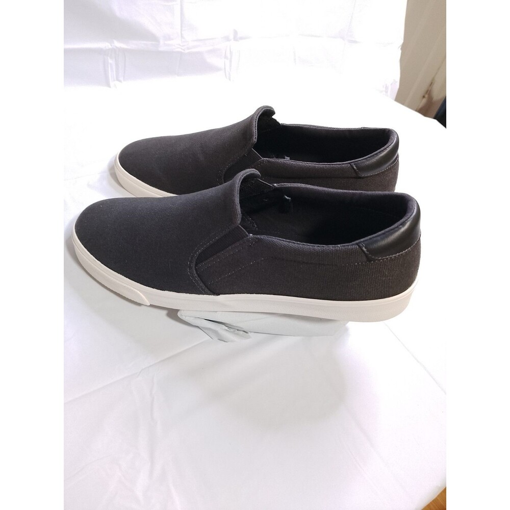 Old Navy Slip-On - Picture 7 of 7